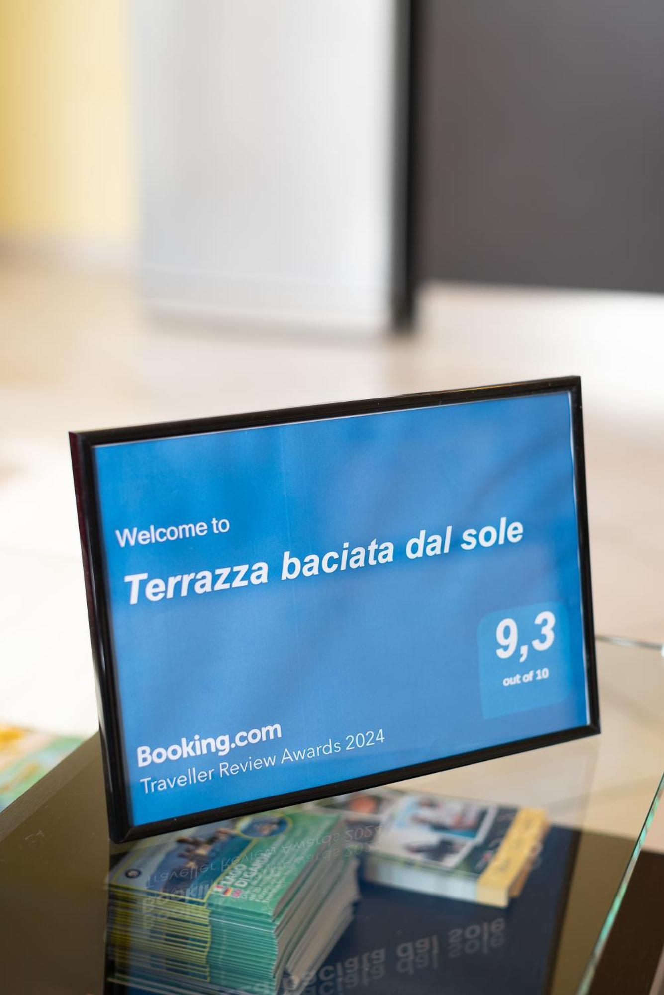 Terrazza Baciata Dal Sole Leilighet Lazise Eksteriør bilde